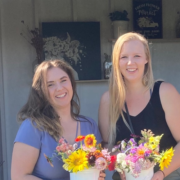 Meet your Posher, Alexa - Picture 1 of 1